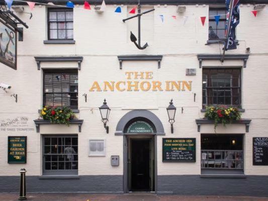 The Anchor Inn Cowes  Exterior photo